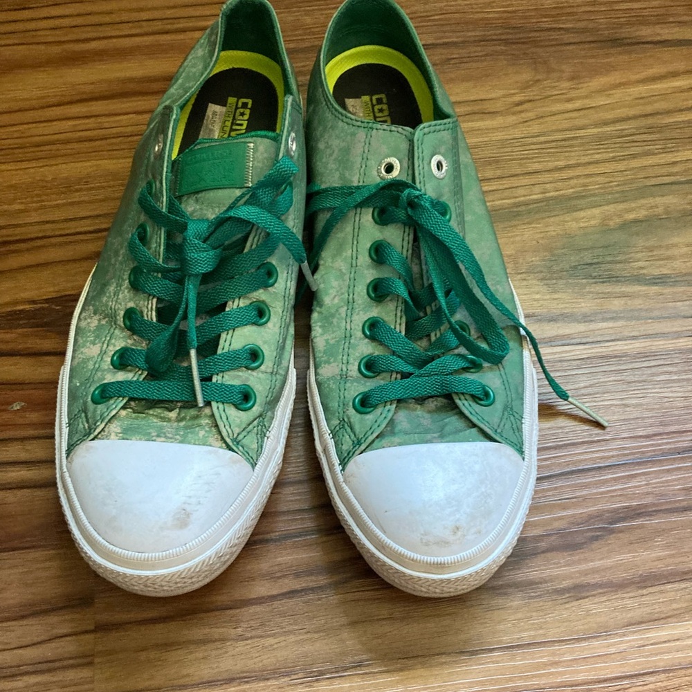 Green marble reflective converse